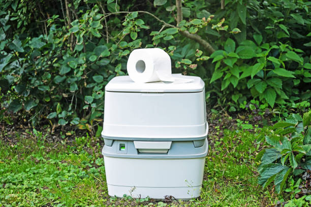 Best Luxury portable toilet rental  in Shawano, WI